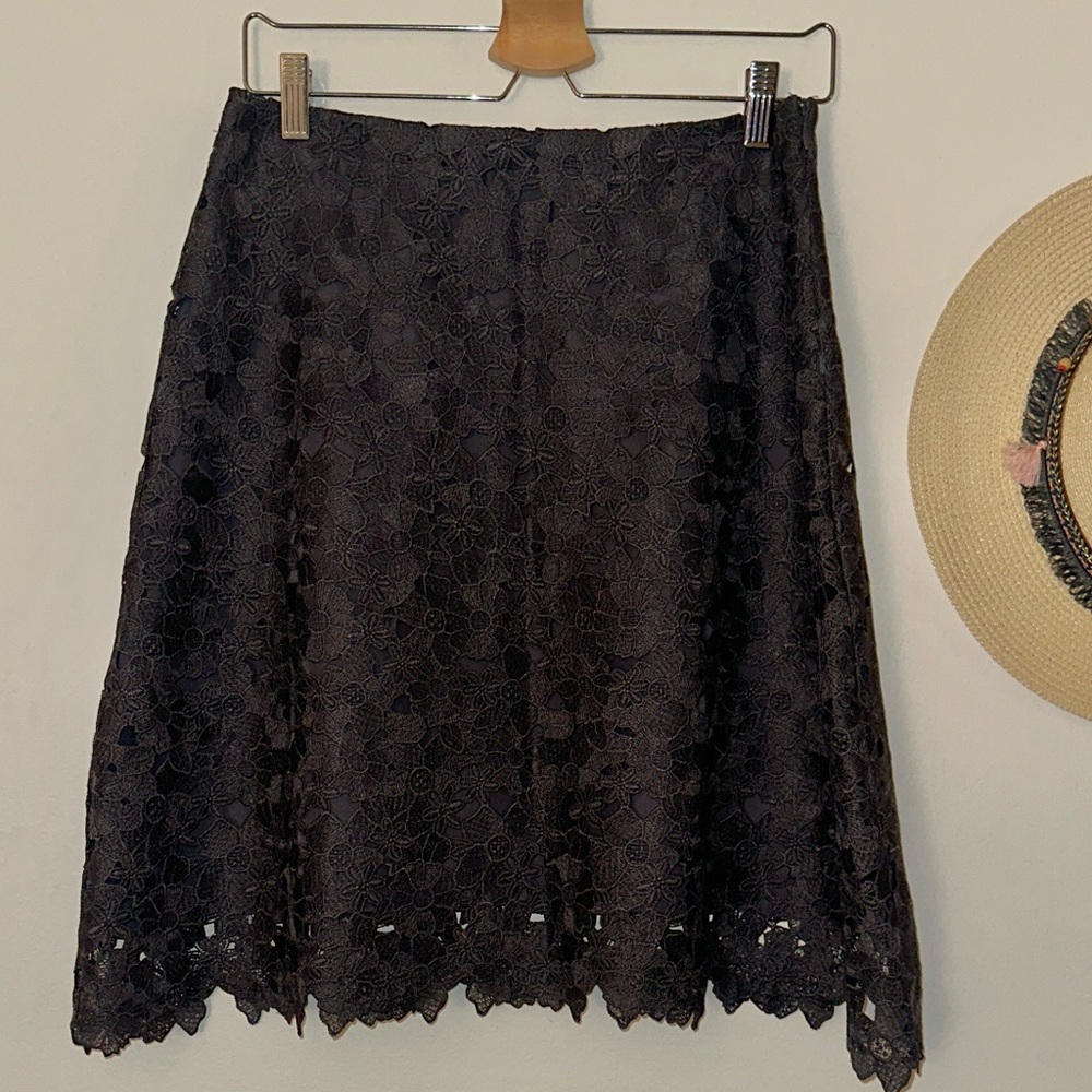 LOFT Floral Lace A-Line Skirt